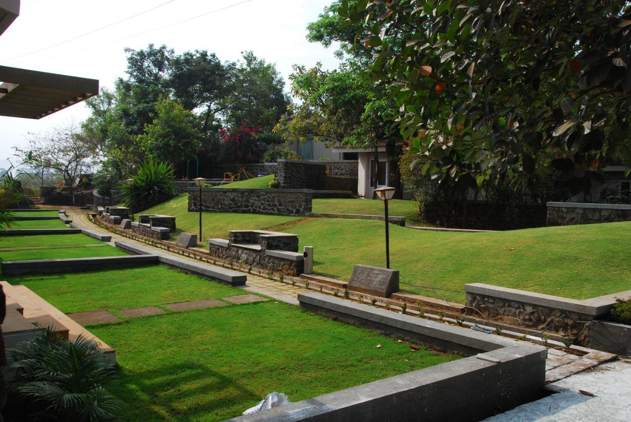 Manas Resort With Petting Zoo, Igatpuri Exterior foto